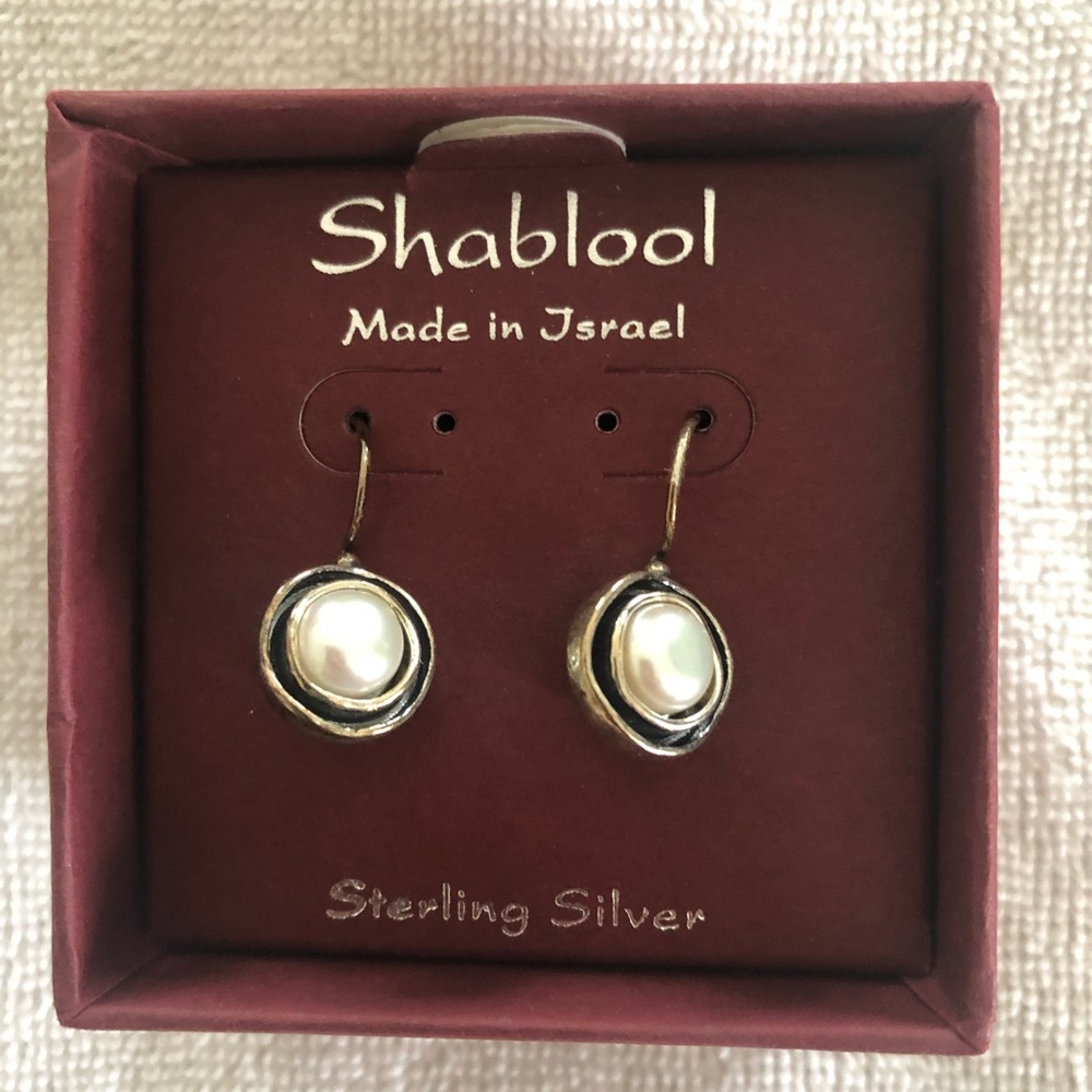 NEW Gorgeous Sterling Silver Earrings
